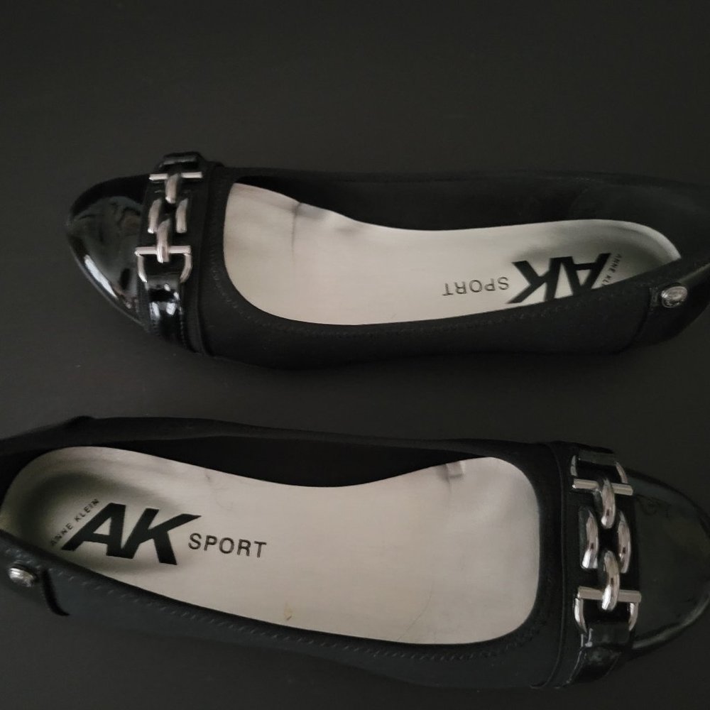 Anne Klein Sport Ballet flat size 11M